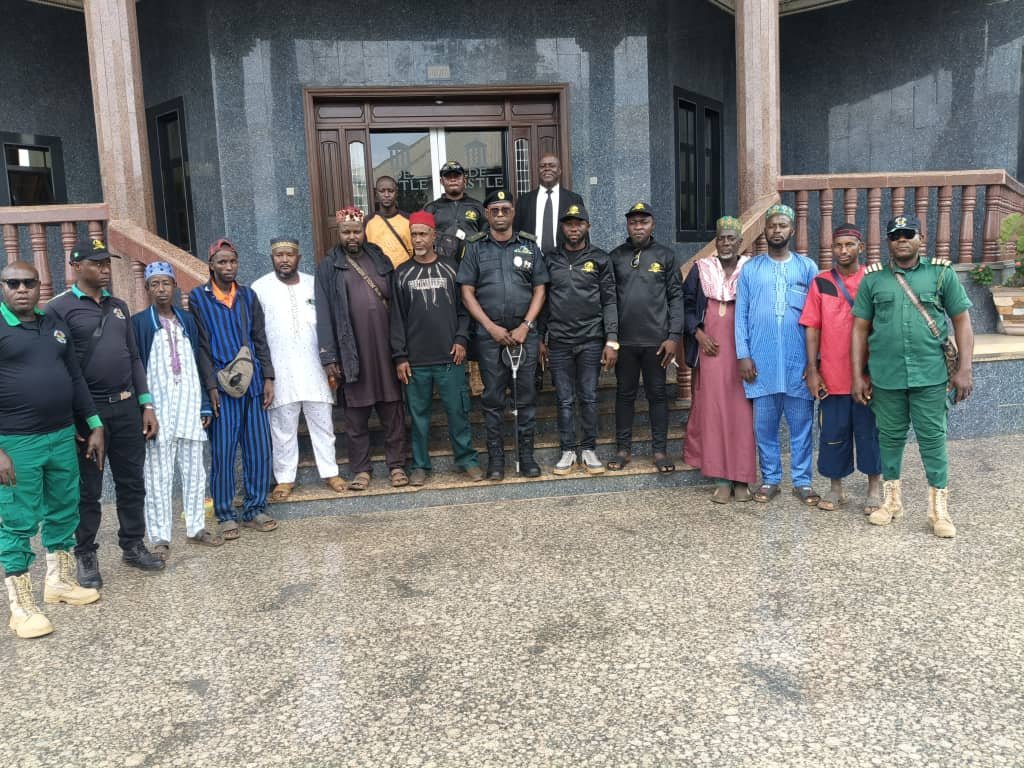 A cross-section of Traditional Rulers, Enugu Forest Guard security outfit and Fulani community leaders.