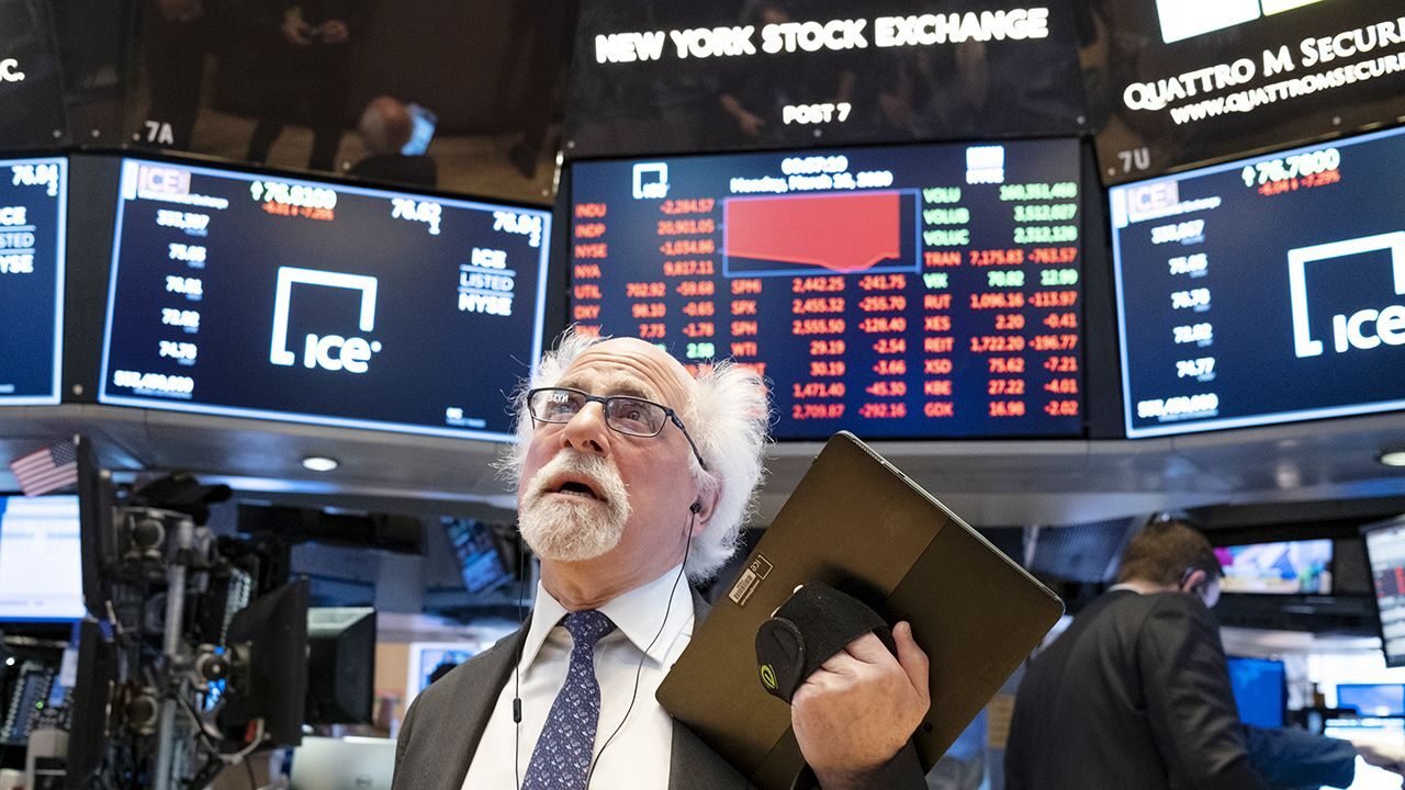 Stocks plunge amid fears coronavirus pandemic will worsen
