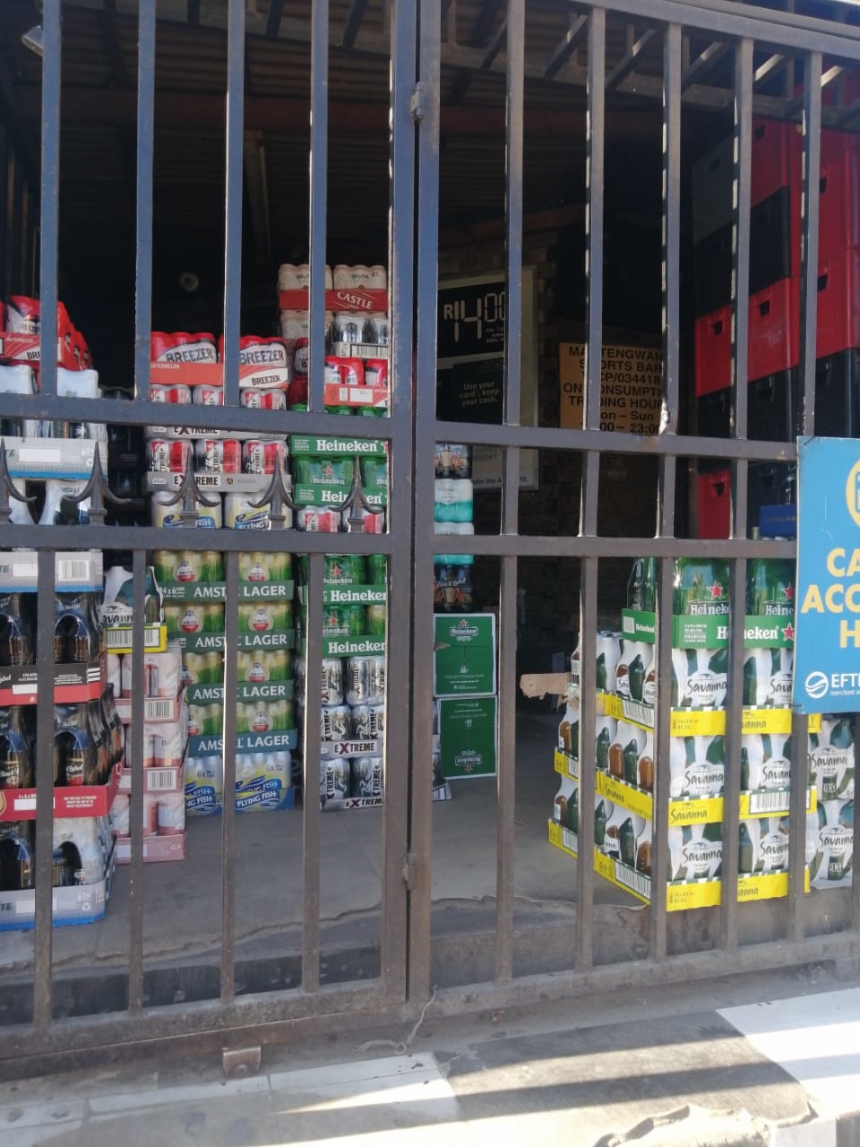 See you in quart: Cape Town metro cops arrest 5 for lockdown liquor sales, confiscate booze worth R500K