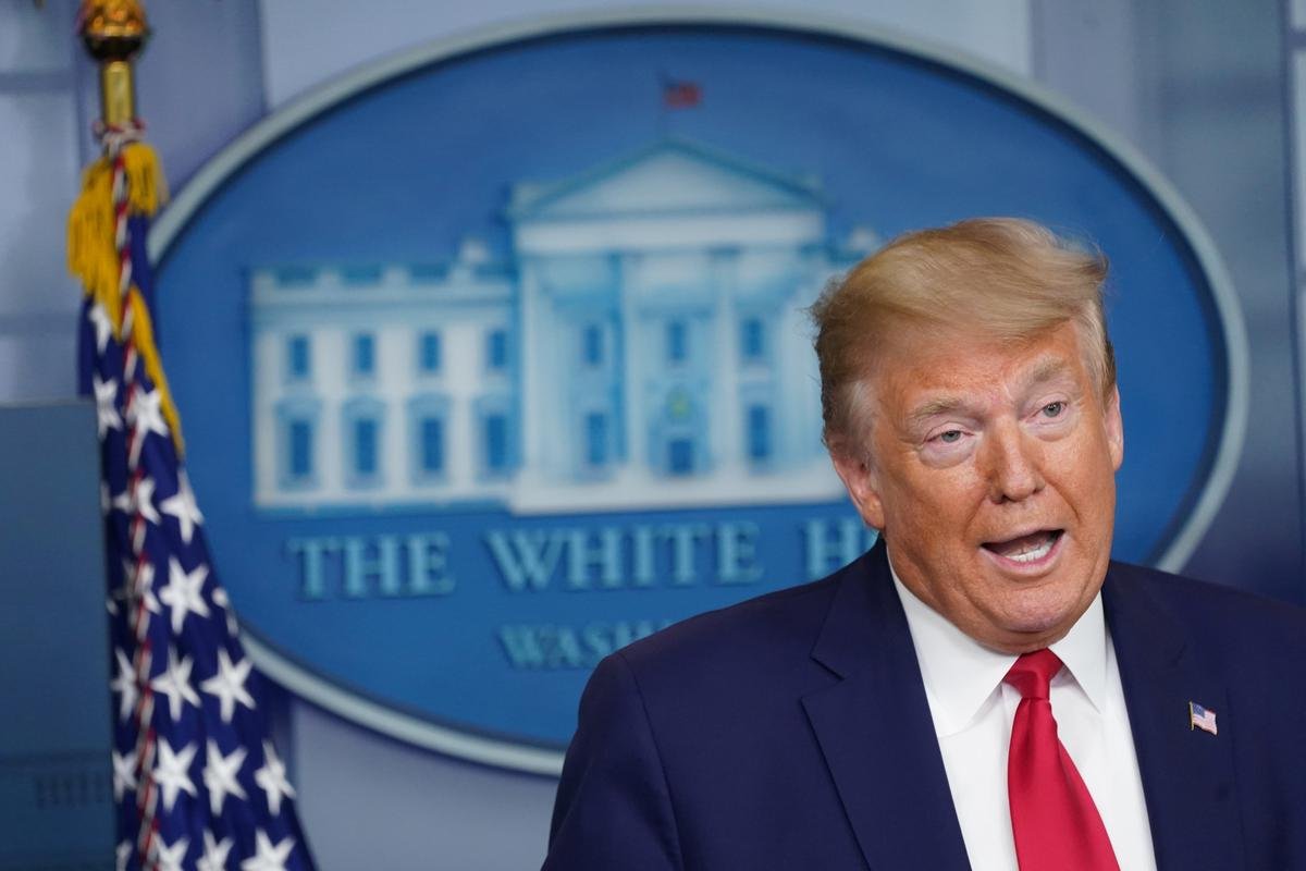 Trump slams U.S. watchdog’s report on shortages at coronavirus-hit hospitals