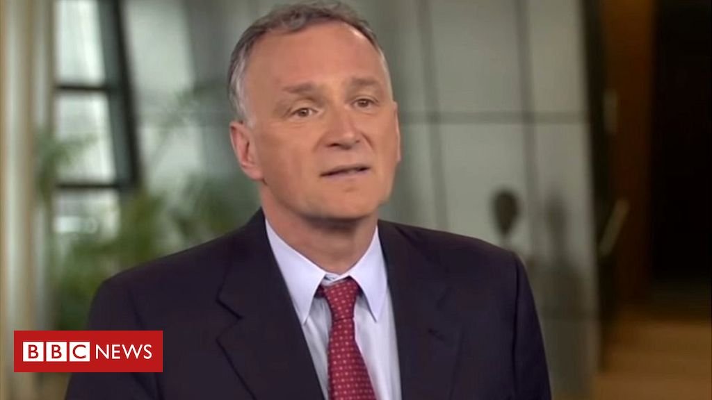Top EU scientist forced out in Covid-19 row