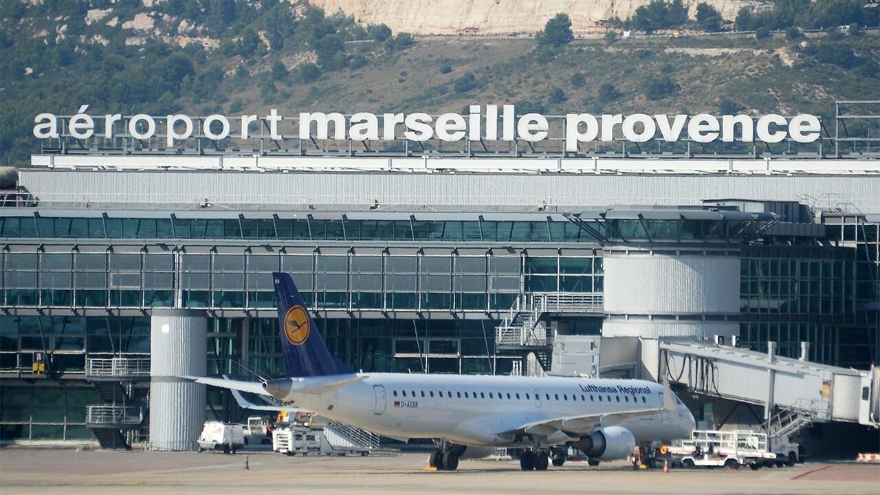 Billionaires, young women on private jet caught defying coronavirus lockdown