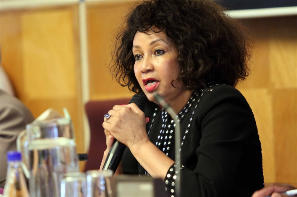 Sisulu reiterates ban on evictions and water cuts during coronavirus lockdown