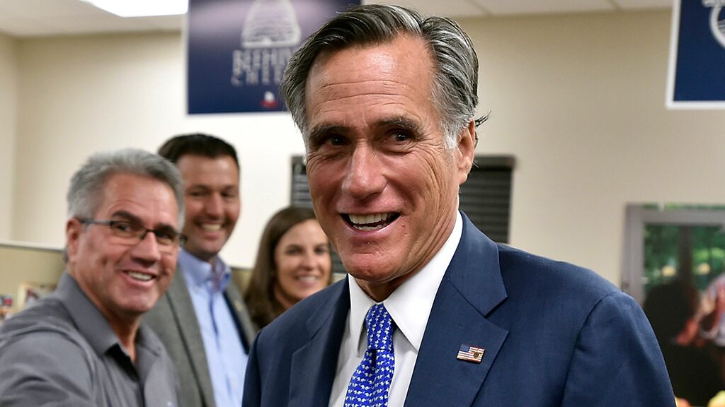 Trump snubs Romney by inviting every other GOP senator to council on restarting economy amid coronavirus