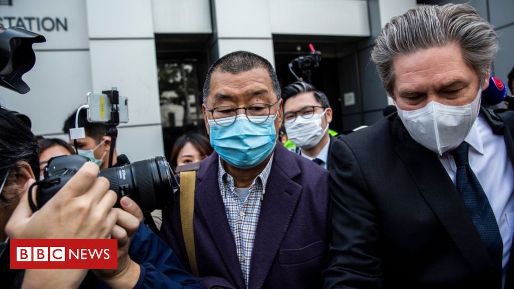 High-profile democracy activists arrested in HK