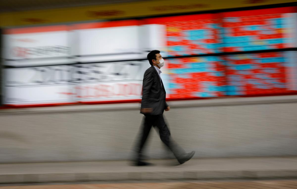 Asia stocks extend rally as economic recovery hopes boost confidence