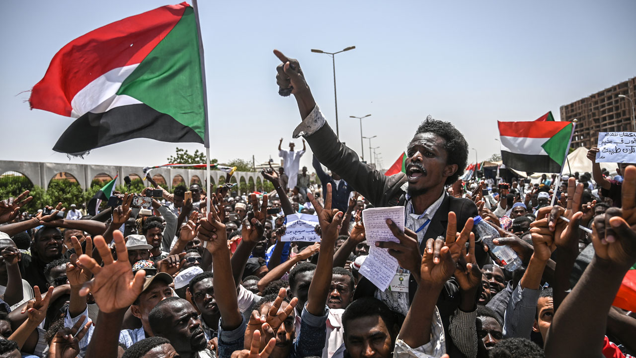 sudanese protest against activists torture and killing