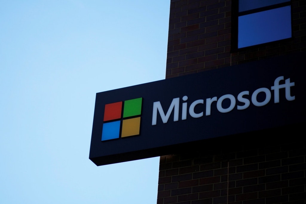microsoft backs search engines paying for news worldwide