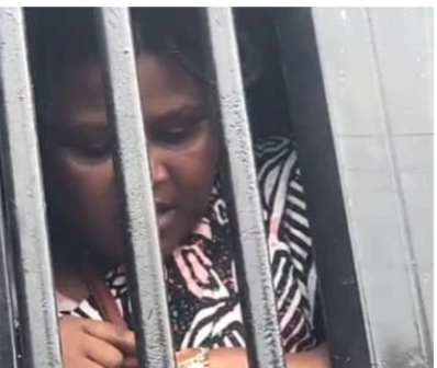 Blessing Iko who was arrested by the Police for bearing the Nigerian flag in her hand around Lekki Tollgate, during#EndsarsMemorial.