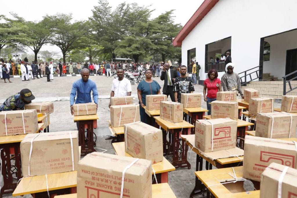 Empowerment materials provided by the Senator representing Abia North Senatorial District and Chief Whip of Senate, Chief Dr. Orji Uzor Kalu, in fulfilment of his campaign promises.