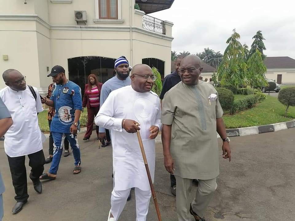 From (R): Dr. Okezie Victor Ikpeazu, the Executive Governor of Abia State and Prof. Gregory Ibe, the founder and Chancellor of Gregory University, Uturu, Abia State.