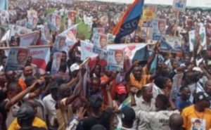 Mammoth crowd of APC members gathered in solidarity with the Deputy Senate President, Ovie Omo-Agege at his official gubernatorial declaration, in Warri, Delta State. 