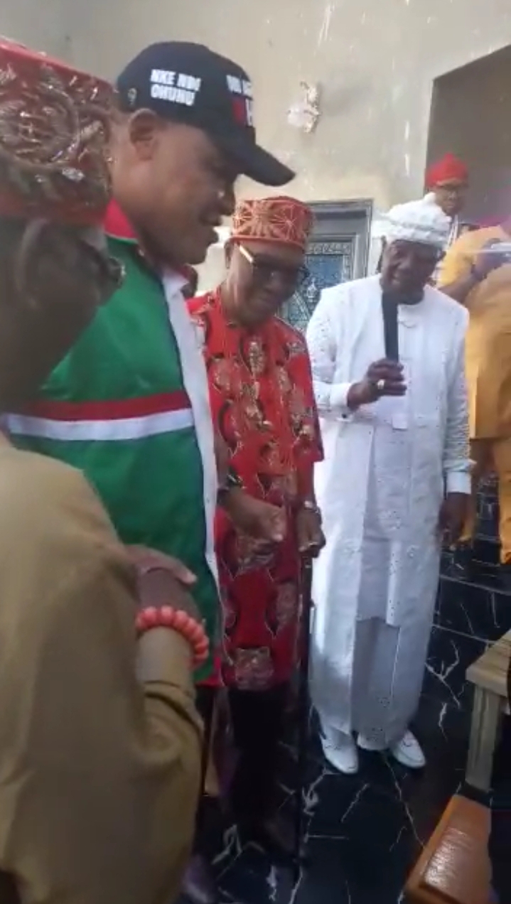 From (2L): High Chief Obi Aguocha flanked by Ibeku Traditional Rulers.