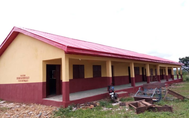 Sen. Orji Kalu Facilitates Building Of Additional Classrooms In Umunneochi