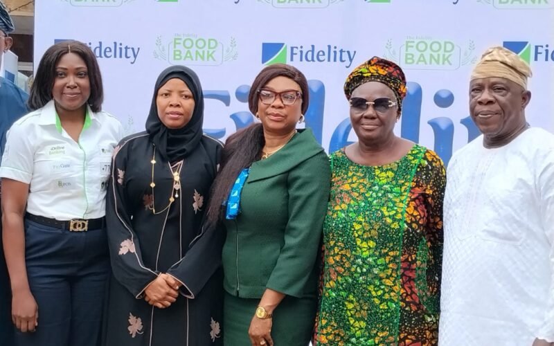 L-R: Team Lead, Corporate Social Responsibility (CSR), Fidelity Bank Plc, Victoria Abuka; Personal Assistant to the President on Constituency Affairs, Hon. Khadijat Kareem Omotayo; Branch Leader, Adeola Odeku Branch, Fidelity Bank Plc, Ifeyinwa Asomugha; Surulere Local Government Executive, Anthonia Adenike Adjivon; and First Vice Chairman, Community Development Committee (CDC), Surulere Local Government, Adebayo Odukoya; during the Fidelity Food Bank outreach in Surulere, Lagos recently.
