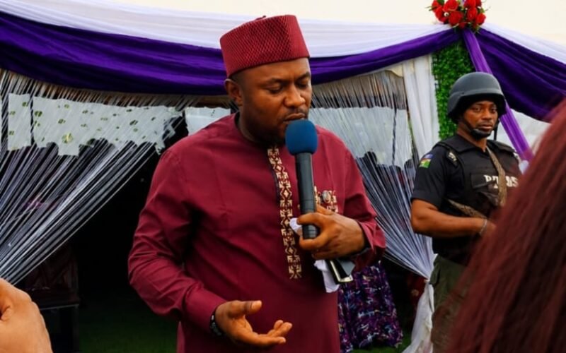 Nwaka Urges Ikwuano Women to Support Otti’s reelection, Husbands, Children’s Future