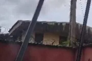 Onitsha: Three Men Electrocuted While Installing Water Tank Pole